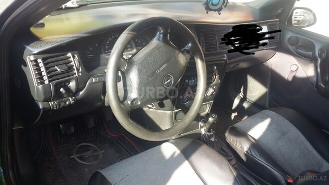 Opel Vectra 1996, 622,000 km - 1.6 л - İsmayıllı