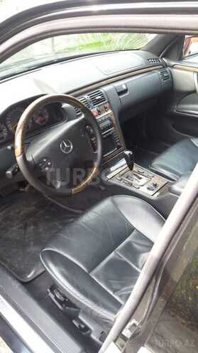 Mercedes E 270 2000, 486,000 km - 2.7 l - Qax