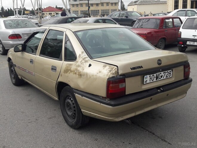 Opel Vectra 1991, 350,000 km - 1.8 l - Bakı