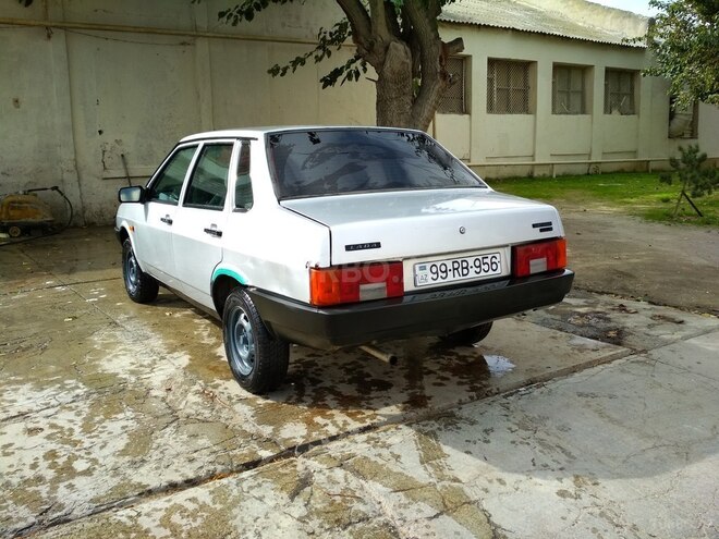 LADA (VAZ) 21099 2004, 250,000 km - 1.5 l - Bakı