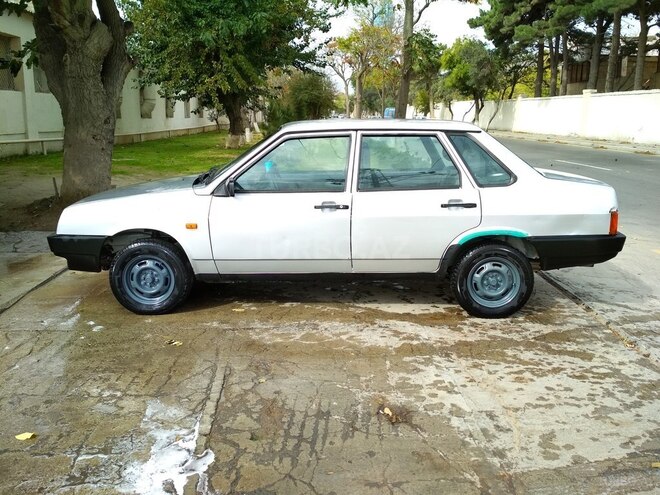 LADA (VAZ) 21099 2004, 250,000 km - 1.5 l - Bakı