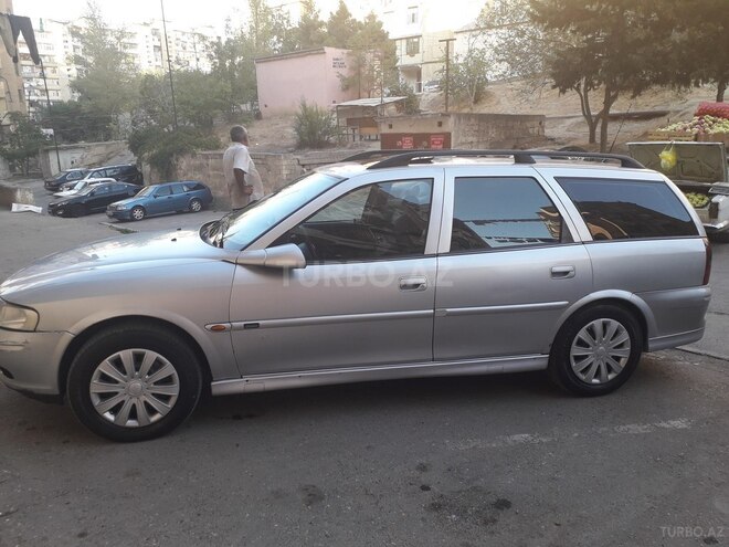 Opel Vectra 2000, 352,000 km - 1.8 l - Bakı