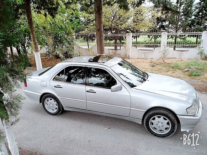 Mercedes C 200 1997, 350,000 km - 2.0 l - Kürdəmir
