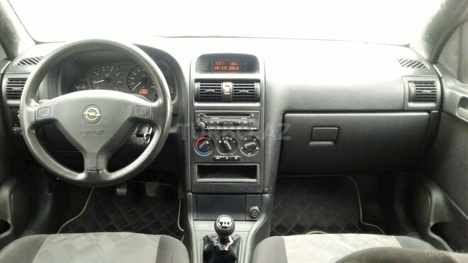 Opel Astra 1998, 296,000 km - 1.6 l - Xudat