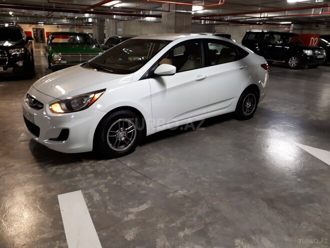 Hyundai Accent 2013, 140,000 km - 1.6 l - Bakı
