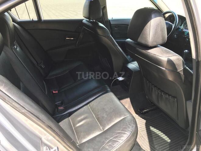 BMW 525 2003, 299,000 km - 2.5 l - Bakı