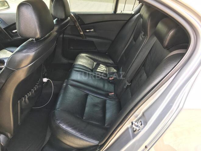 BMW 525 2003, 299,000 km - 2.5 l - Bakı