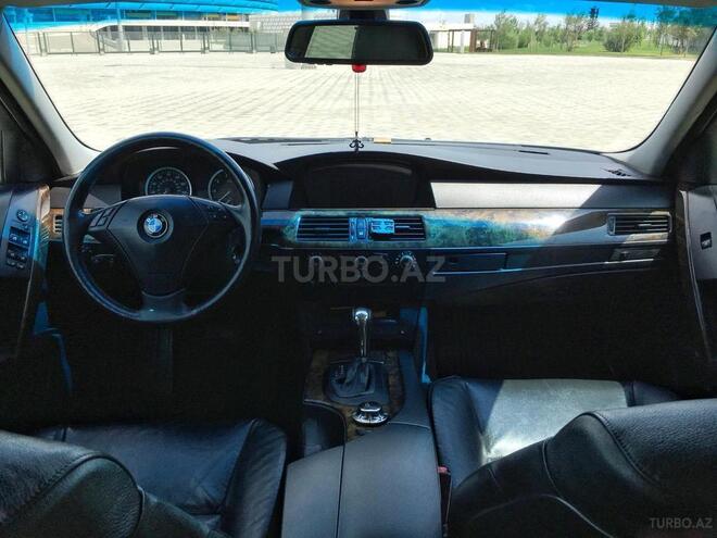 BMW 525 2003, 299,000 km - 2.5 l - Bakı
