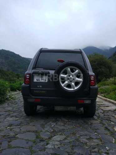 Land Rover Freelander 2002, 80,000 km - 2.5 l - Qax