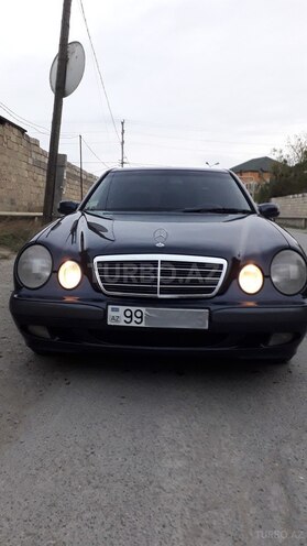 Mercedes E 200 1999, 298,285 km - 2.0 l - Bakı