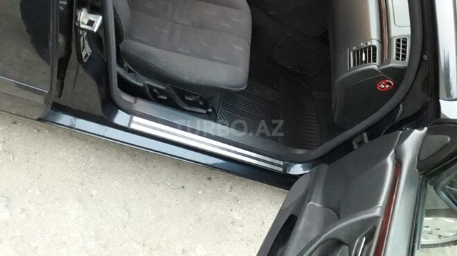 Mercedes E 200 1999, 298,285 km - 2.0 l - Bakı