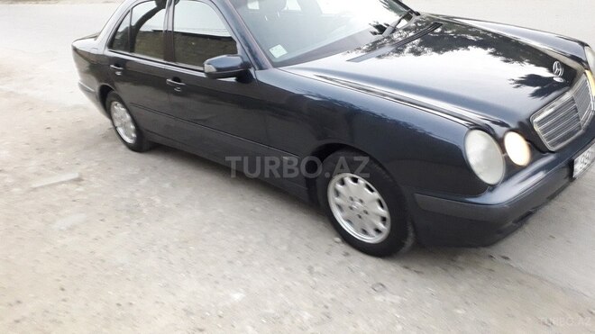 Mercedes E 200 1999, 298,285 km - 2.0 l - Bakı