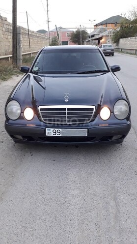 Mercedes E 200 1999, 298,285 km - 2.0 l - Bakı