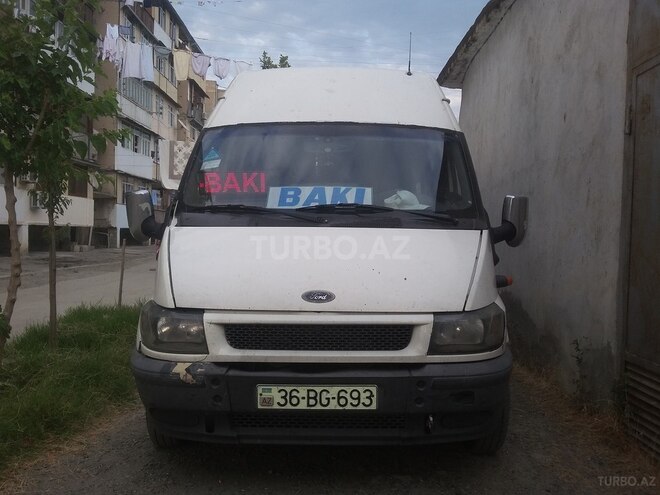 Ford Transit 2002, 745,639 km - 2.4 l - Yevlax
