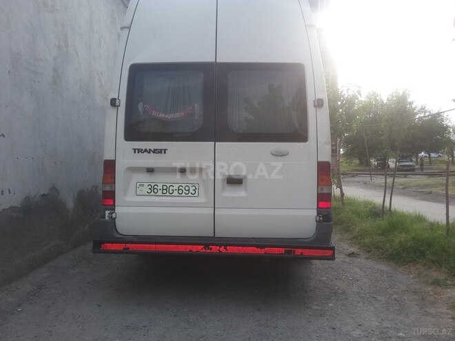Ford Transit 2002, 745,639 km - 2.4 l - Yevlax