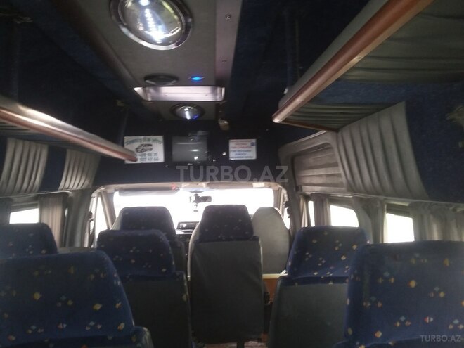 Ford Transit 2002, 745,639 km - 2.4 l - Yevlax