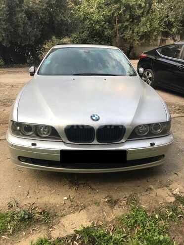 BMW 520 2001, 240,000 km - 2.2 l - Bakı