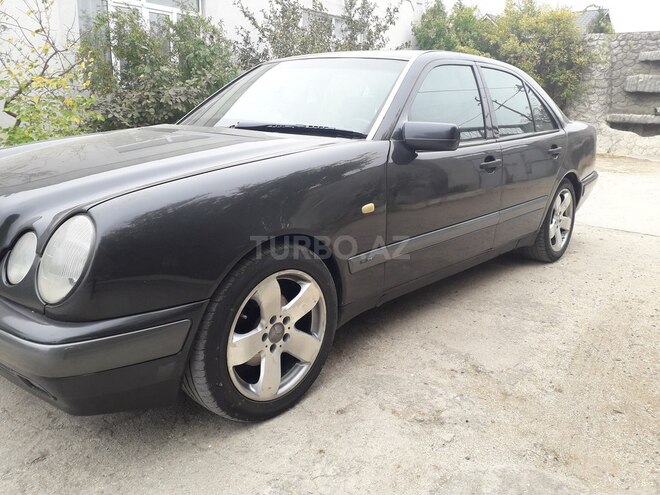 Mercedes E 230 1996, 428,368 km - 2.3 l - Bakı