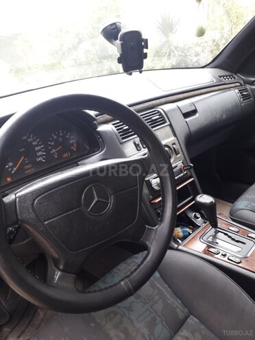 Mercedes E 230 1996, 428,368 km - 2.3 l - Bakı