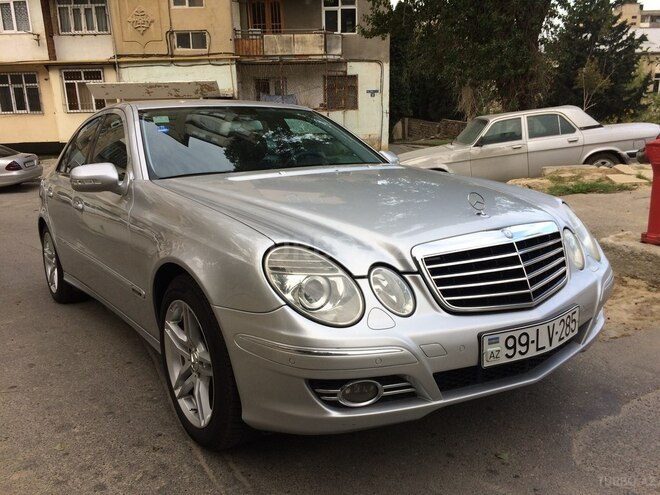 Mercedes E 200 2007, 220,000 km - 2.0 l - Bakı