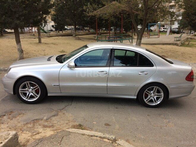 Mercedes E 200 2007, 220,000 km - 2.0 l - Bakı