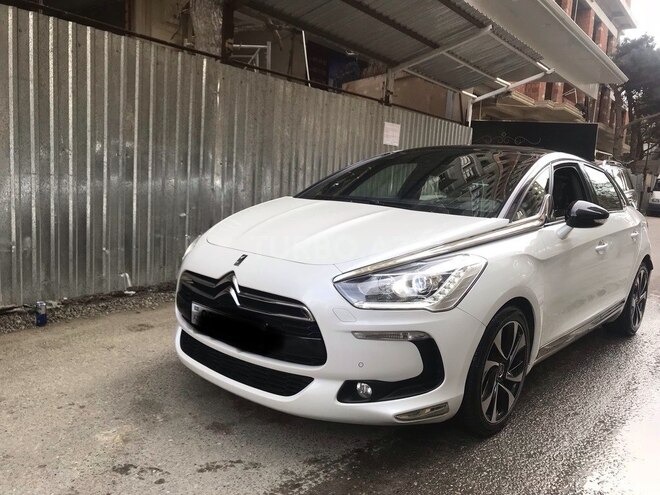 Citroen DS5 2013, 95,000 km - 1.6 l - Bakı