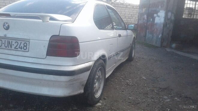 BMW 318 1994, 340 km - 1.5 l - Quba
