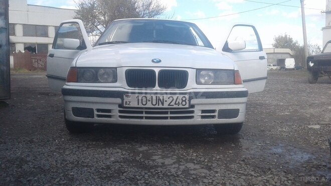 BMW 318 1994, 340 km - 1.5 l - Quba