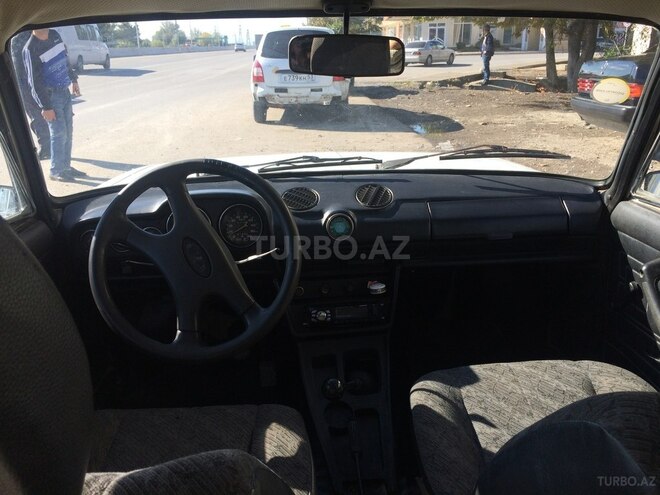 LADA (VAZ) 2106 1981, 41,488 km - 1.6 l - Ucar