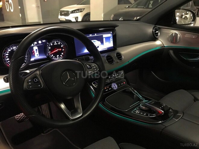 Mercedes E 250 2017, 23,600 km - 2.0 л - Bakı