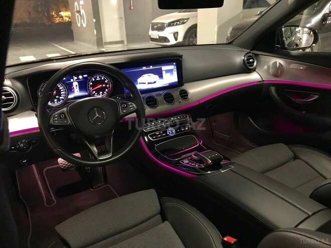 Mercedes E 250 2017, 23,600 km - 2.0 л - Bakı
