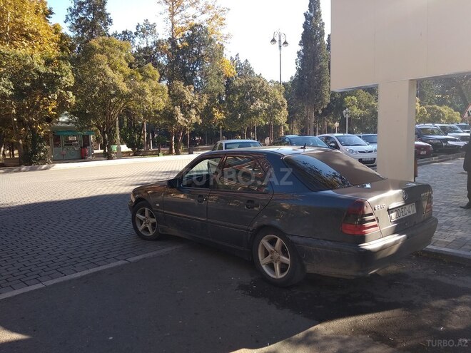 Mercedes C 240 1998, 352,000 km - 2.4 л - Gəncə