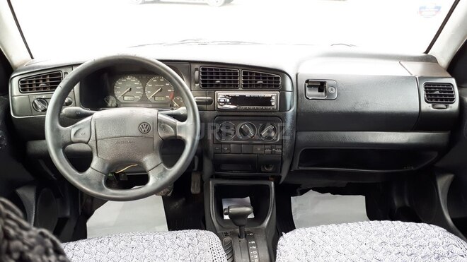 Volkswagen Golf 1996, 216,000 km - 2.0 л - Sumqayıt