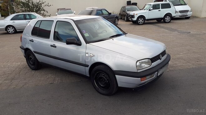 Volkswagen Golf 1996, 216,000 km - 2.0 л - Sumqayıt