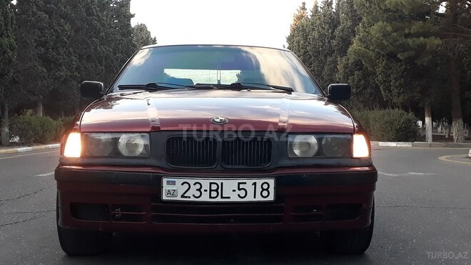 BMW 318 1992, 245,163 km - 1.9 l - Sumqayıt