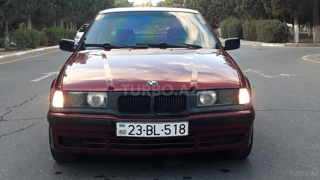BMW 318 1992, 245,163 km - 1.9 l - Sumqayıt