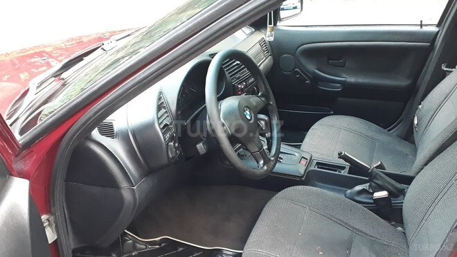 BMW 318 1992, 245,163 km - 1.9 l - Sumqayıt