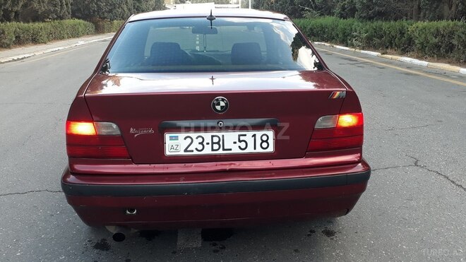 BMW 318 1992, 245,163 km - 1.9 l - Sumqayıt
