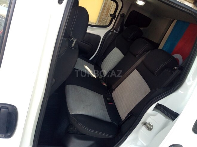 Ford Tourneo Connect 2010, 360,000 km - 1.3 л - Bakı