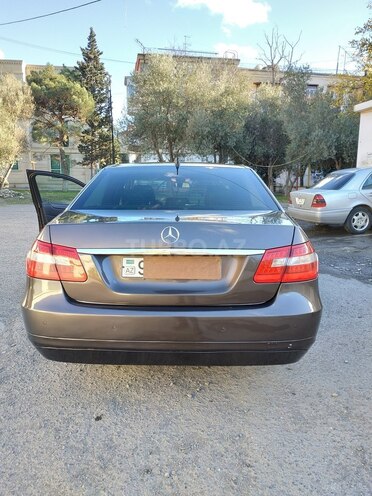 Mercedes E 220 2009, 190,000 km - 2.2 l - Bakı