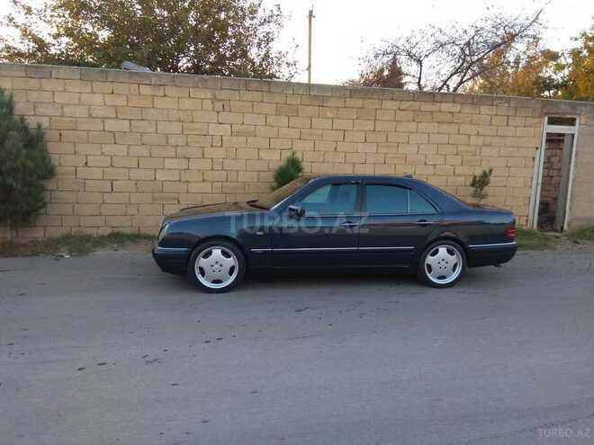 Mercedes E 320 1996, 295,000 km - 3.2 л - Şirvan