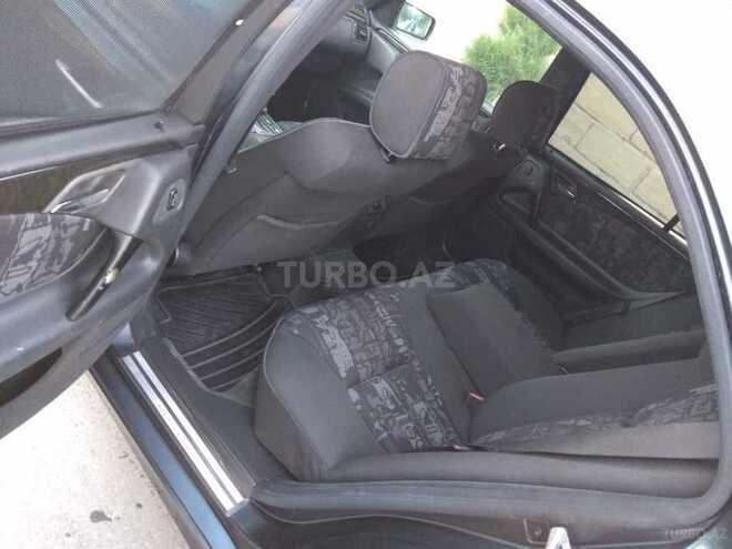 Mercedes E 320 1996, 295,000 km - 3.2 л - Şirvan
