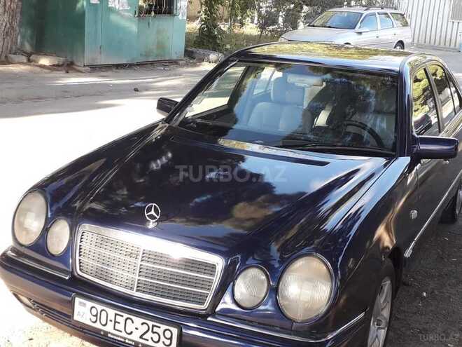 Mercedes E 230 1996, 360,000 km - 2.3 l - Sumqayıt