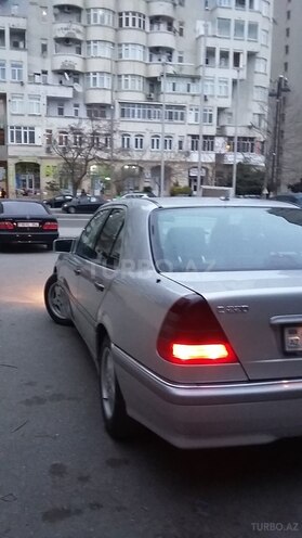 Mercedes C 220 1998, 280,000 km - 2.2 l - Bakı
