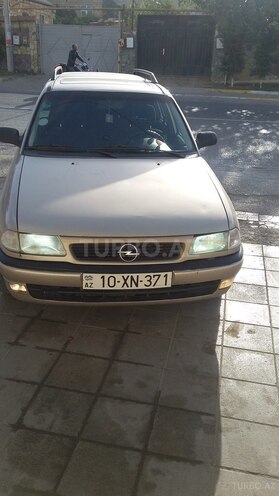 Opel Astra 1997, 380,000 km - 1.7 l - Bakı