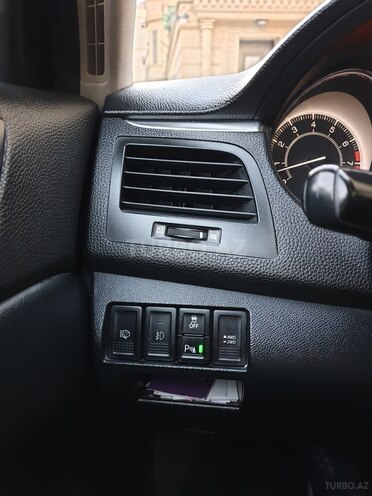 Suzuki Kizashi 2010, 134,000 km - 2.4 л - Bakı