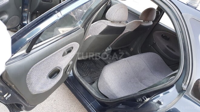 Hyundai Elantra 1996, 226,000 km - 1.6 l - Bakı