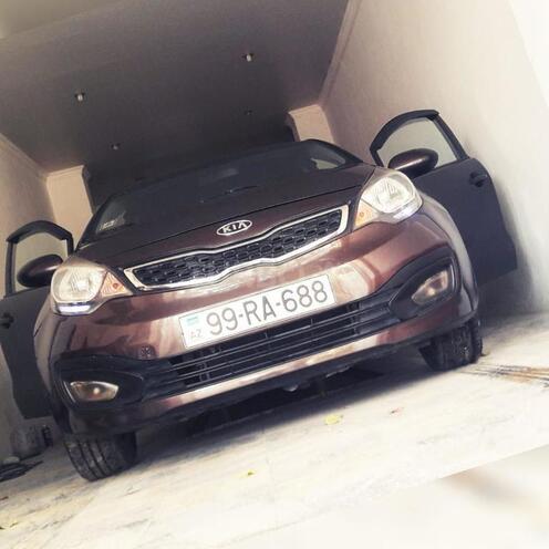 Kia Rio 2011, 195,000 km - 1.4 l - Bakı