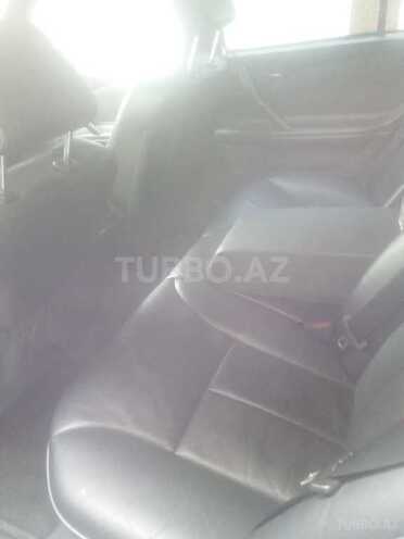 Mercedes E 270 2000, 486,000 km - 2.7 l - Qax