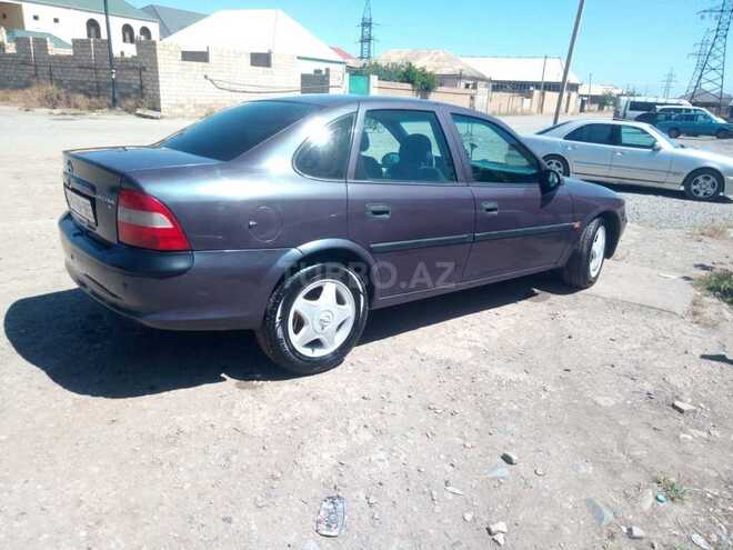 Opel Vectra 1996, 321,211 km - 1.6 л - Gəncə